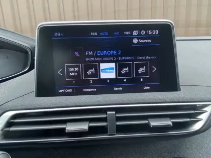 Photo 27 Peugeot 3008  Puretech 130ch S&S BVM6