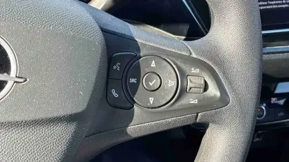 Photo 18 Opel Corsa  Electrique 136 ch & Batterie 50 kWh