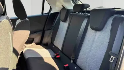 Photo 12 Opel Corsa  Electrique 136 ch & Batterie 50 kWh