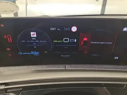 Photo 9 Peugeot 3008  Electrique 210 ch 73 kWh