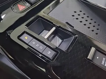 Photo 13 Citroën C5 aircross  Hybride 145 ch e-DCS6