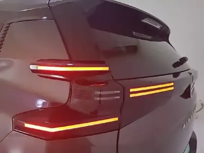 Photo 16 Citroën C5 aircross  Hybride 145 ch e-DCS6