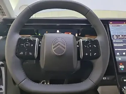 Photo 8 Citroën C5 aircross  Hybride 145 ch e-DCS6