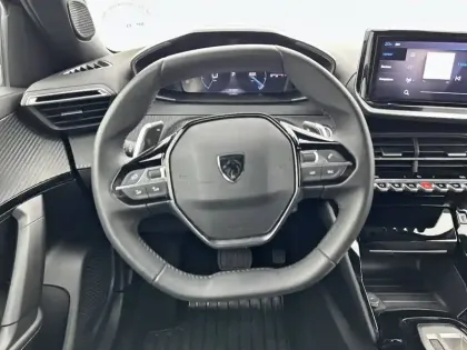 Photo 8 Peugeot 2008  130 S&S EAT8