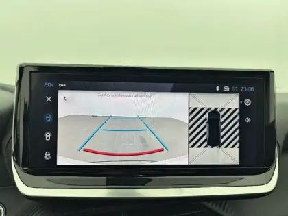 Photo 20 Peugeot 2008  130 S&S EAT8