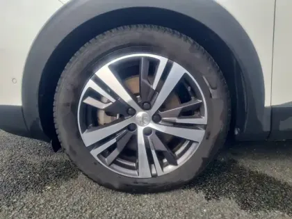 Photo 12 Peugeot 3008  Hybrid 225 e-EAT8