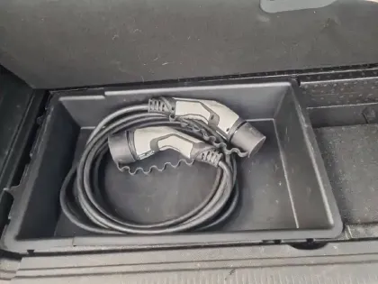 Photo 28 Peugeot 3008  Hybrid 225 e-EAT8