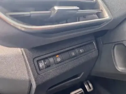 Photo 25 Peugeot 3008  Hybrid 225 e-EAT8