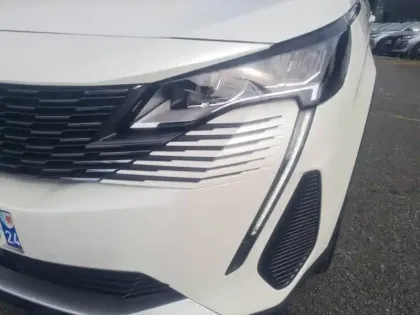 Photo 15 Peugeot 3008  Hybrid 225 e-EAT8