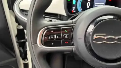 Photo 19 Fiat 500  e 95 ch