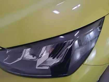 Photo 15 Peugeot 208  Hybrid 100 e-DCS6