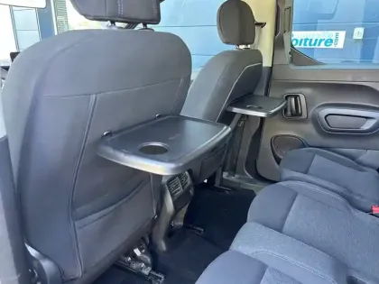 Photo 24 Peugeot Rifter  Standard BlueHDi 130 S&S EAT8