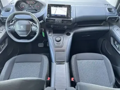 Photo 7 Peugeot Rifter  Standard BlueHDi 130 S&S EAT8