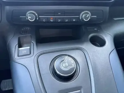 Photo 14 Peugeot Rifter  Standard BlueHDi 130 S&S EAT8