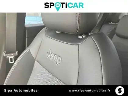 Photo 22 Jeep Avenger  1.2 Turbo T3 110 ch e-Hybrid BVR6