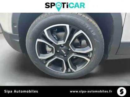 Photo 8 Jeep Avenger  1.2 Turbo T3 110 ch e-Hybrid BVR6