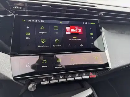 Photo 14 Peugeot 408  Hybrid 145 e-DCS6