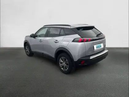 Photo 6 Peugeot 2008  PureTech 100 S&S BVM6