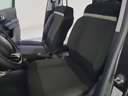 Photo 13 Citroën C3 Aircross  BlueHDi 110 S&S BVM6