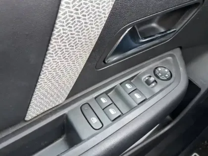 Photo 30 Citroën C4  BlueHDi 110 S&S BVM6