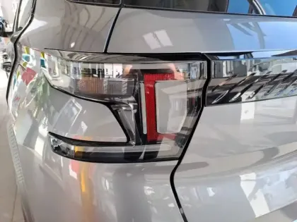 Photo 16 Citroën C3 Aircross  Hybride 145 ch Aut