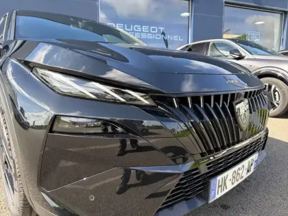 Photo 15 Peugeot 408  Hybrid 145 e-DCS6