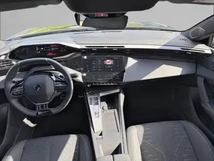 Photo 7 Peugeot 408  Hybrid 145 e-DCS6