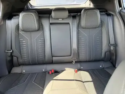 Photo 24 Peugeot 408  Hybrid 145 e-DCS6