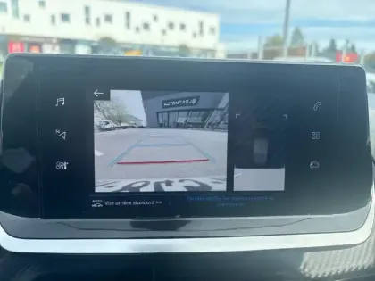 Photo 14 Peugeot 208  PureTech 100 S&S EAT8