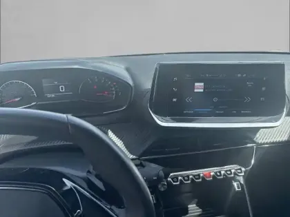 Photo 7 Peugeot 208  PureTech 100 S&S EAT8