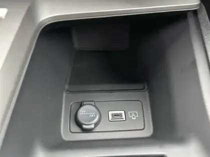 Photo 23 Peugeot 308  Hybrid 145 e-DCS6