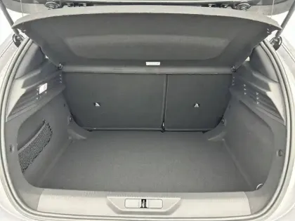 Photo 5 Peugeot 308  Hybrid 145 e-DCS6