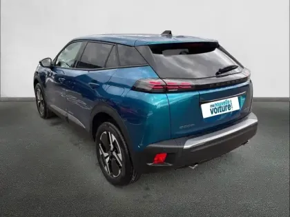 Photo 6 Peugeot 2008  Hybrid 145 e-DCS6