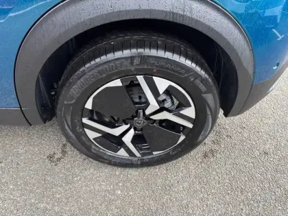 Photo 12 Peugeot 2008  Hybrid 145 e-DCS6