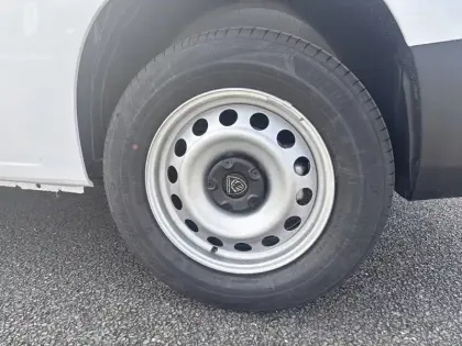 Photo 12 Peugeot Partner E- FGN 136 CH M CHARG UT MAJ 54 KWH AUT