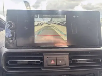 Photo 17 Peugeot Partner E- FGN 136 CH M CHARG UT MAJ 54 KWH AUT