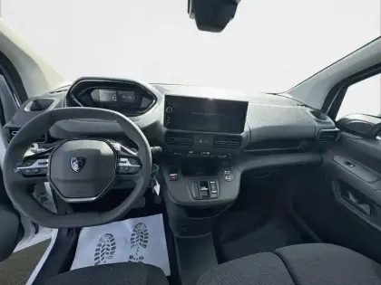 Photo 7 Peugeot Partner E- FGN 136 CH M CHARG UT MAJ 54 KWH AUT