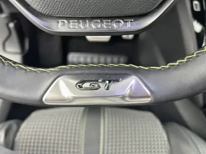 Photo 19 Peugeot 2008  PureTech 130 S&S EAT8