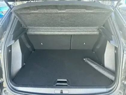 Photo 5 Peugeot 2008  PureTech 130 S&S EAT8