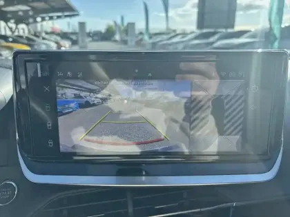 Photo 17 Peugeot 2008  PureTech 130 S&S EAT8