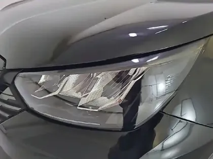 Photo 38 Peugeot 2008  PureTech 130 S&S EAT8