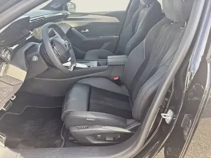 Photo 10 Peugeot 308  Hybrid 145 e-DCS6