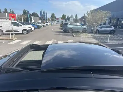 Photo 20 Peugeot 308  Hybrid 145 e-DCS6