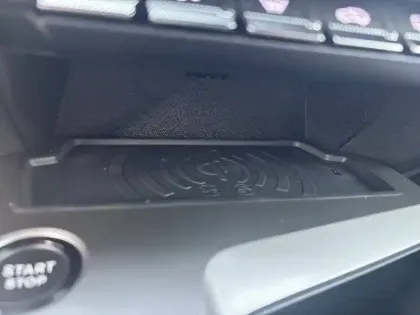 Photo 17 Peugeot 308  Hybrid 145 e-DCS6