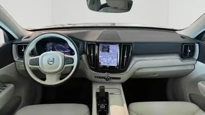 Photo 11 Volvo XC60  T6 Recharge AWD 253 ch + 145 ch Geartronic 8