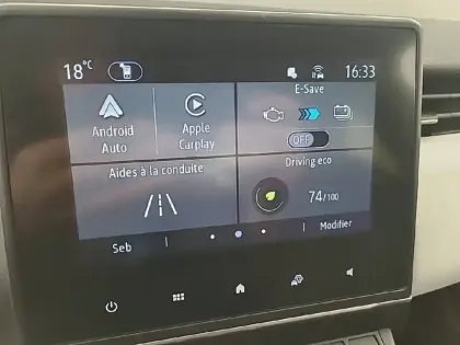 Photo 18 Renault Clio  E-Tech full hybrid 145