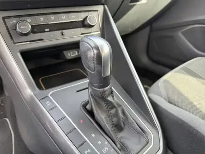 Photo 13 Volkswagen Polo  1.0 TSI 95 S&S DSG7