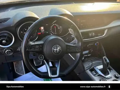 Photo 13 Alfa Romeo Stelvio  2.2 190 ch Q4 AT8