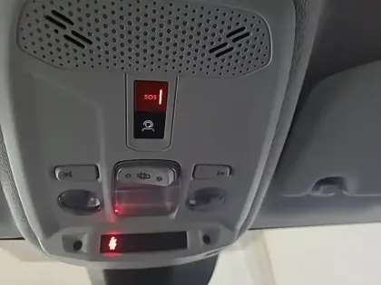 Photo 24 Peugeot 208  PureTech 75 S&S BVM5