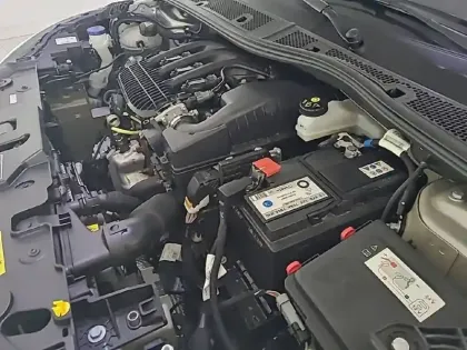 Photo 14 Peugeot 208  PureTech 75 S&S BVM5